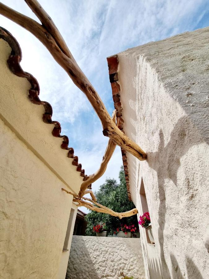 Apartamento Stazzo San Teodoro Il Ginepro Piscina Condivisa Exterior foto