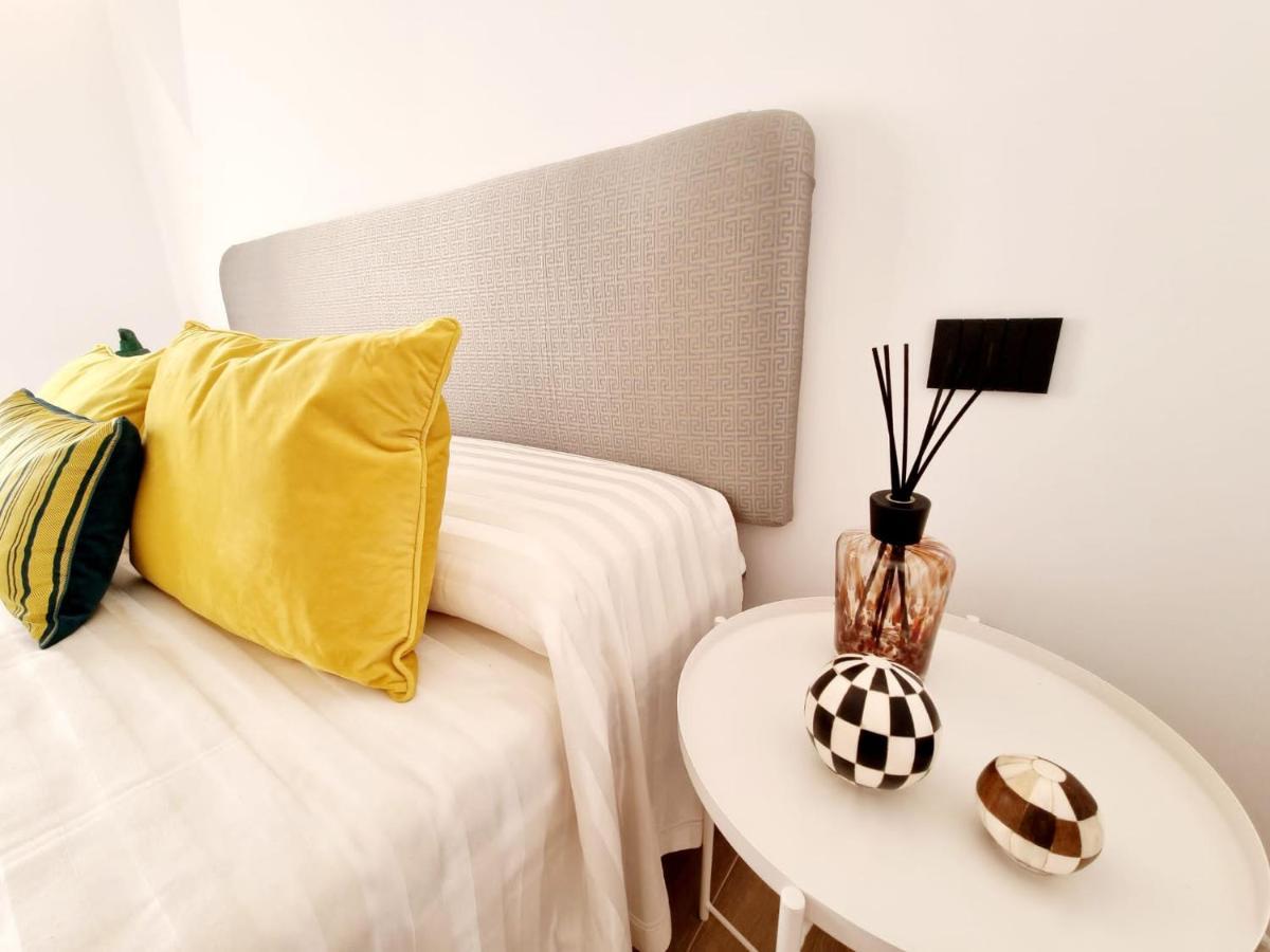 Apartamento Stazzo San Teodoro Il Ginepro Piscina Condivisa Exterior foto