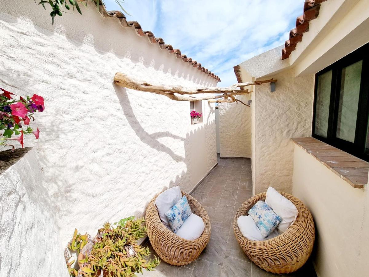 Apartamento Stazzo San Teodoro Il Ginepro Piscina Condivisa Exterior foto
